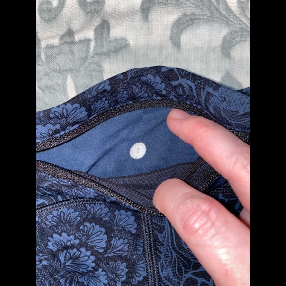 Lululemon speed up tight Nouveau Mach blue black - Picture 8 of 11